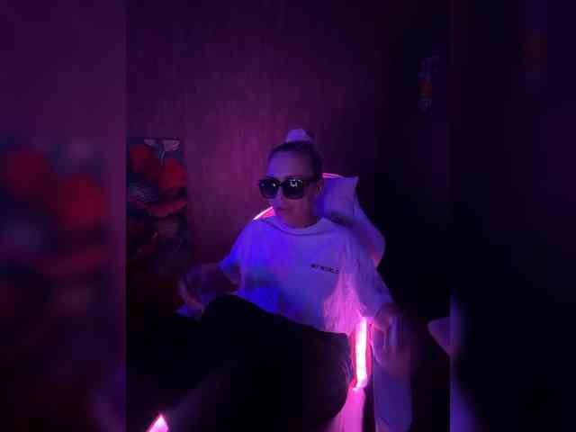 Eva666666 webcam