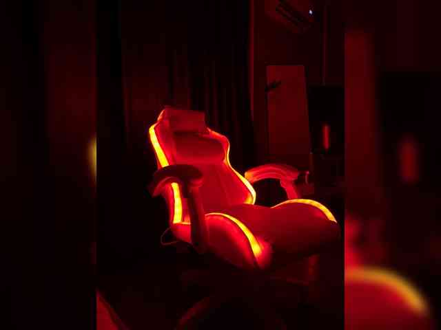 Eva666666 webcam