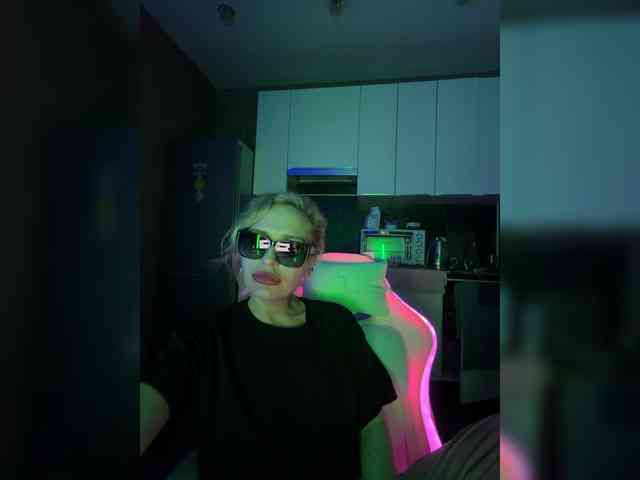 Eva666666 webcam