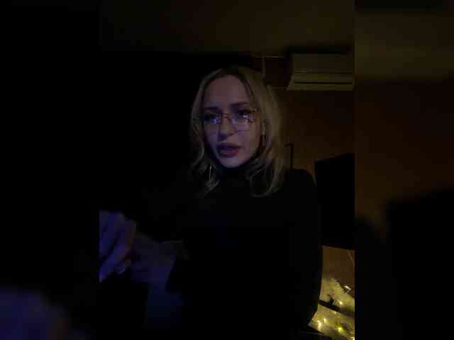 Eva666666 webcam