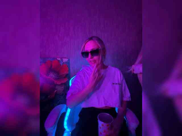 Eva666666 webcam