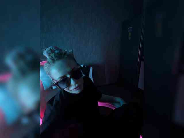 Eva666666 webcam