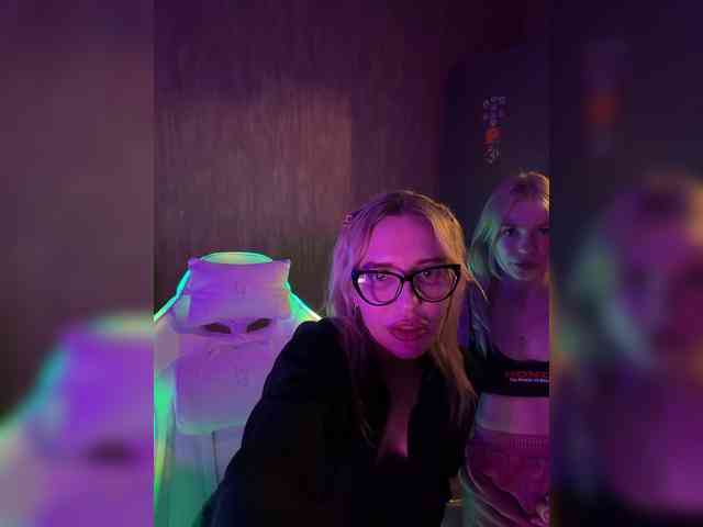 Eva666666 Live Webcam on BongaCams