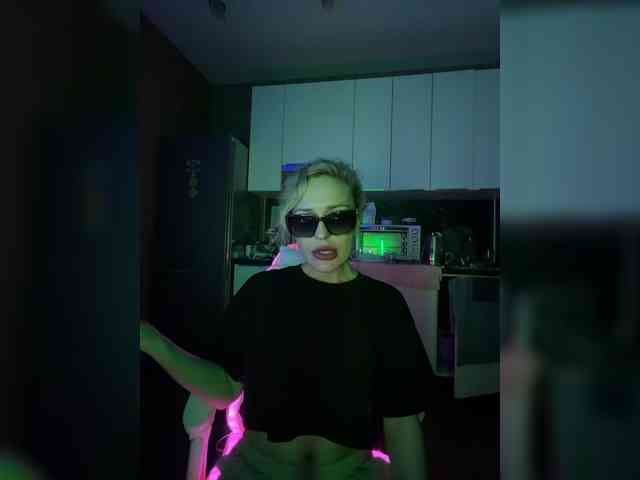 Eva666666 webcam