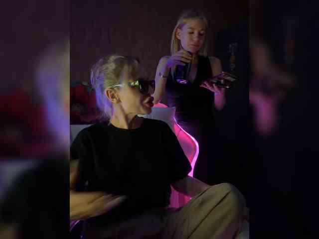 Eva666666 webcam
