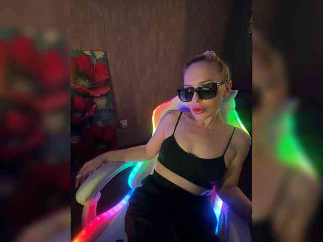 Eva666666 webcam