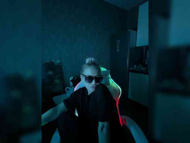 Eva666666 webcam