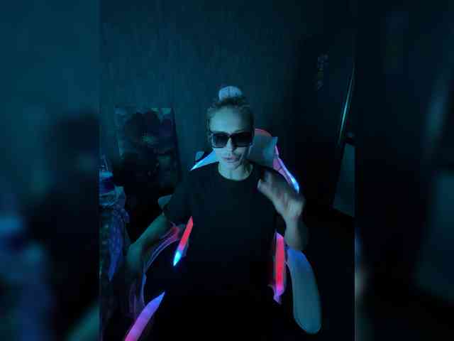 Eva666666 webcam