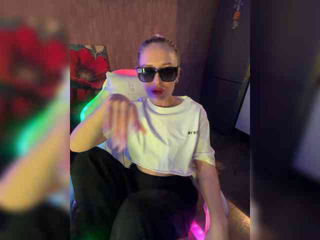 Eva666666 webcam