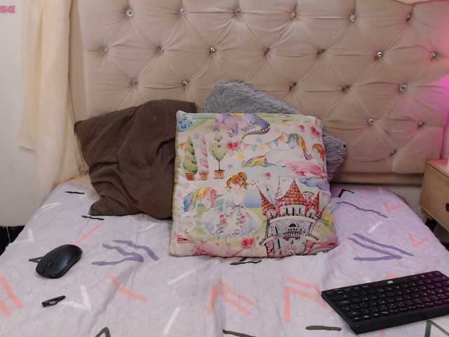 Taliana21T live cam preview