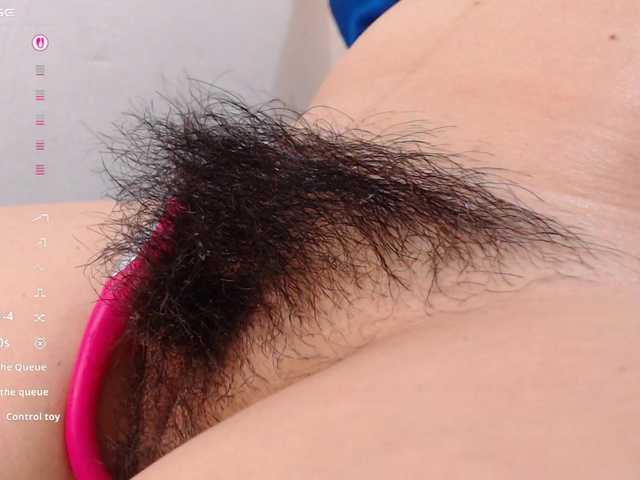 Taliana21T live cam on BongaCams