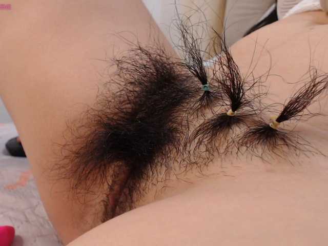 Taliana21T, live now on BongaCams
