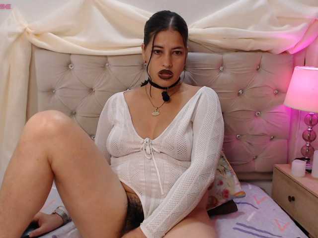 Taliana21T live cam preview