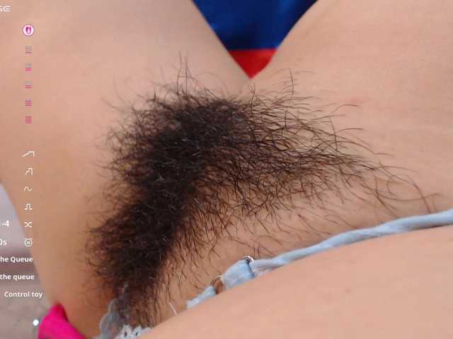 Taliana21T live cam on BongaCams