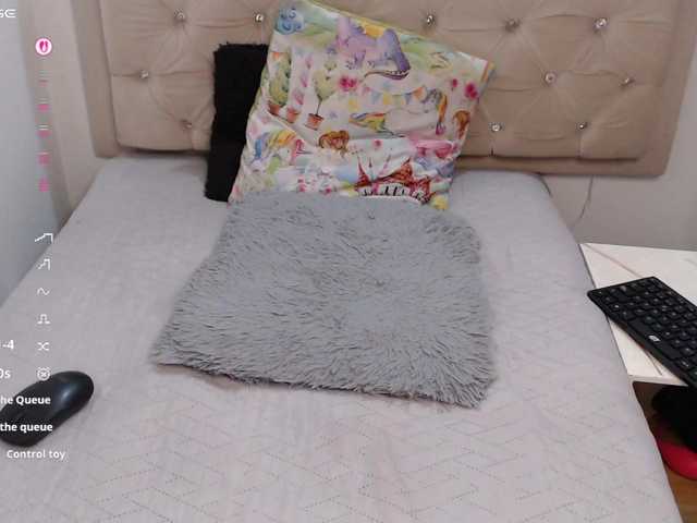 Taliana21T live cam on BongaCams