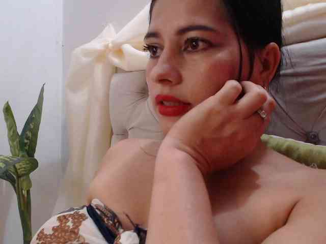 Taliana21T webcam