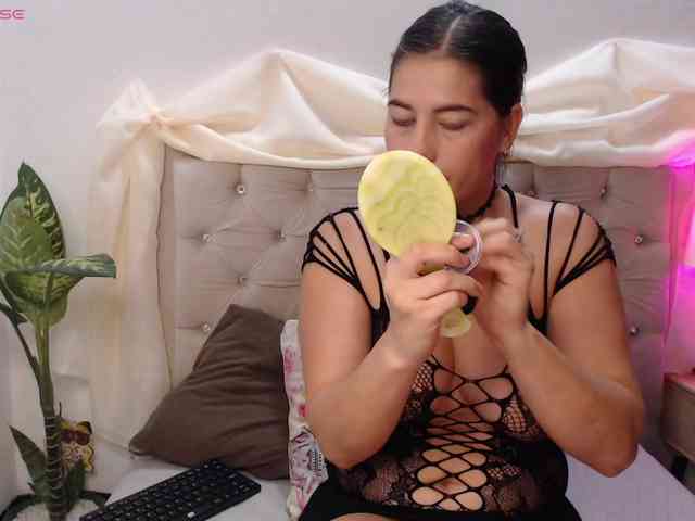 Taliana21T webcam