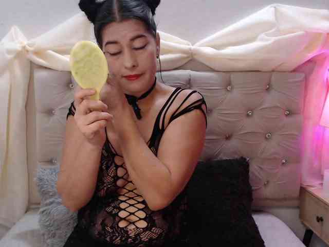 Taliana21T webcam