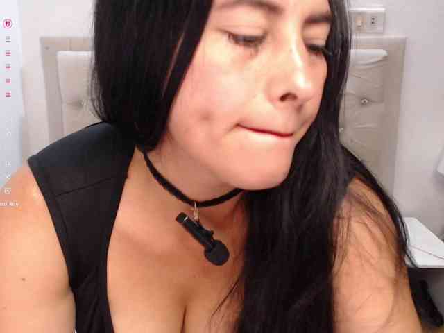 Taliana21T webcam