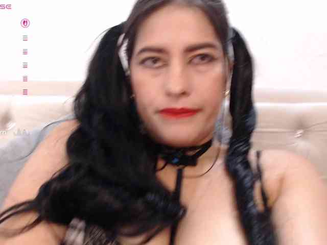Taliana21T webcam