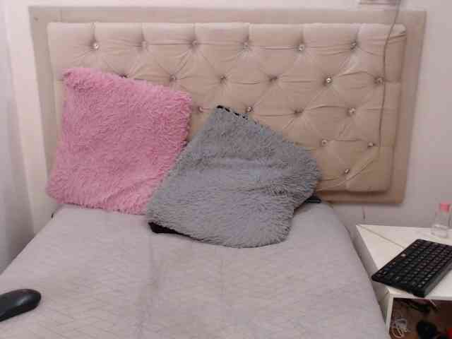 Taliana21T webcam