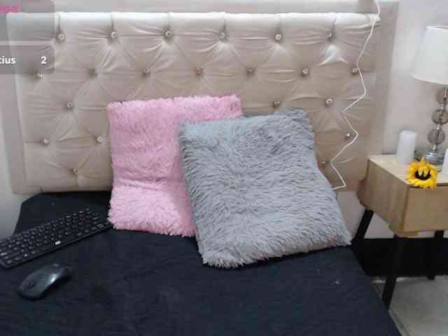 Taliana21T webcam