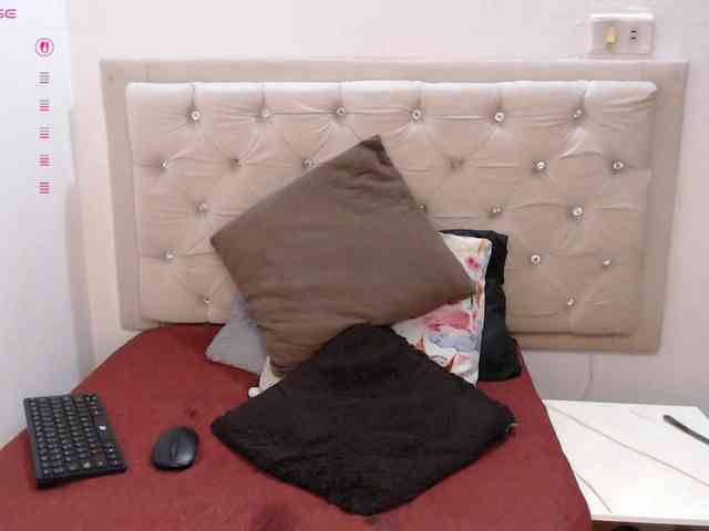 Taliana21T webcam
