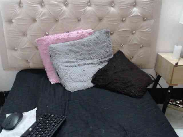 Taliana21T webcam