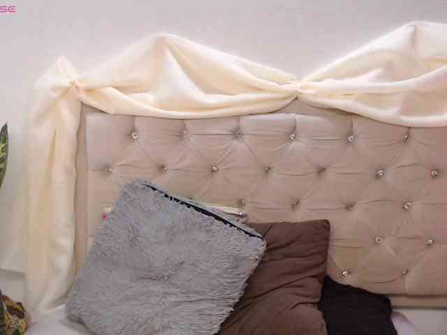 Taliana21T webcam