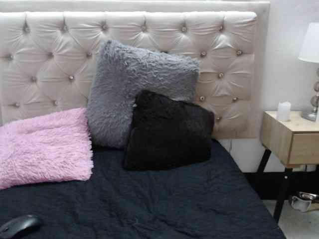 Taliana21T webcam