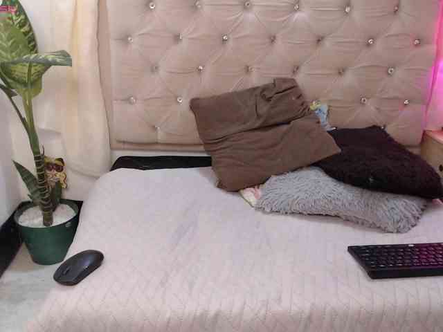 Taliana21T webcam