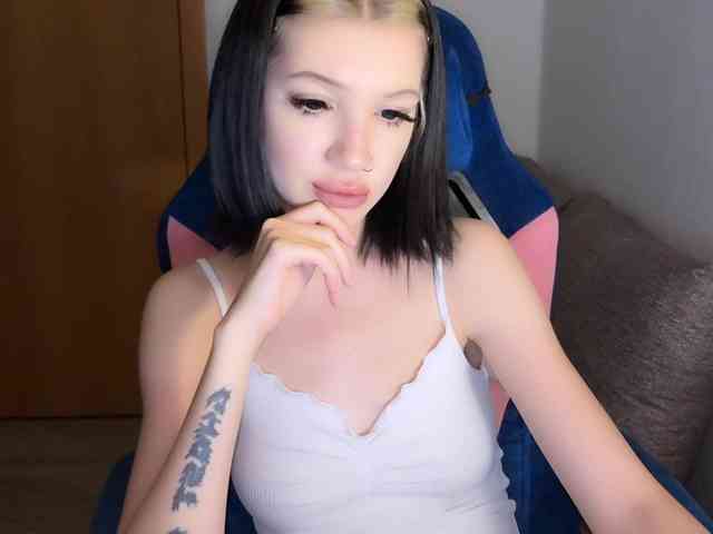 EazyLove156 webcam