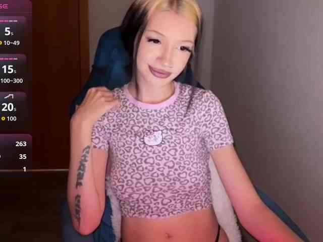 EazyLove156 webcam