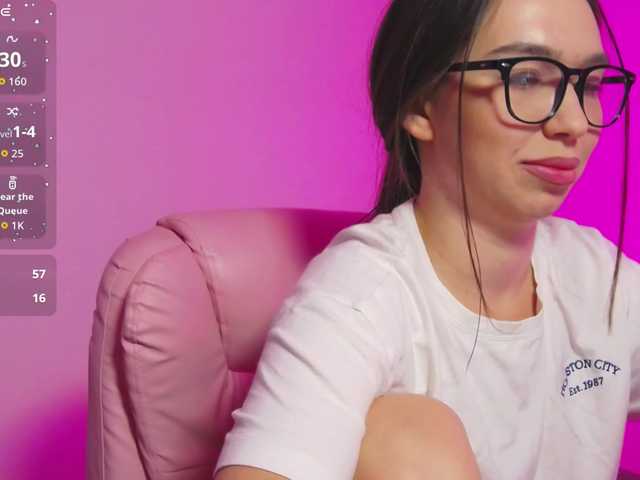 ArianaHotAriana live cam on BongaCams
