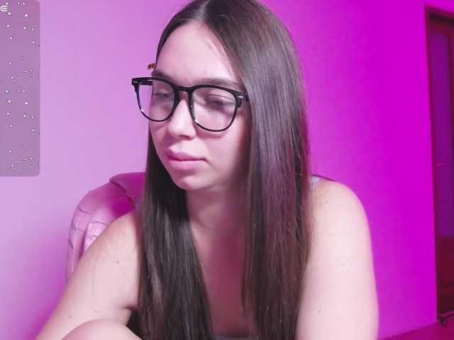 ArianaHotAriana