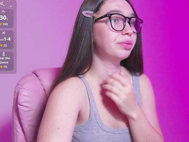 ArianaHotAriana
