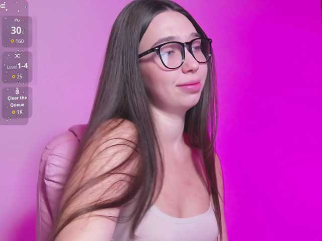 ArianaHotAriana live cam on BongaCams