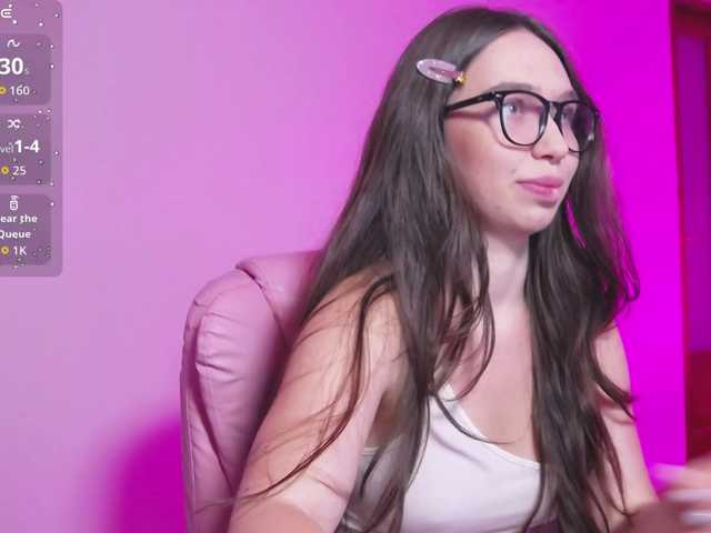 ArianaHotAriana