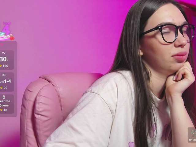 ArianaHotAriana live cam on BongaCams