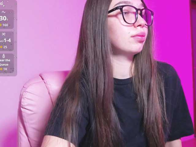 ArianaHotAriana