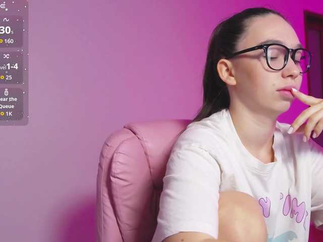 ArianaHotAriana live cam on BongaCams