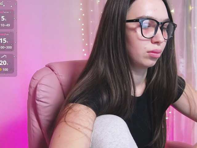 ArianaHotAriana live cam on BongaCams
