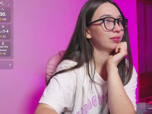ArianaHotAriana live cam on BongaCams