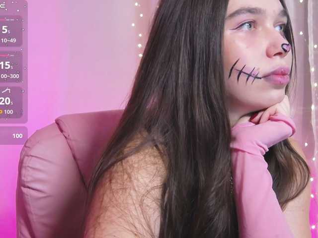 ArianaHotAriana