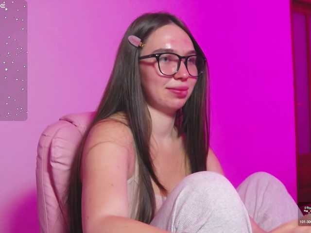 ArianaHotAriana live cam on BongaCams