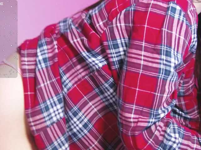 ArianaHotAriana live cam on BongaCams