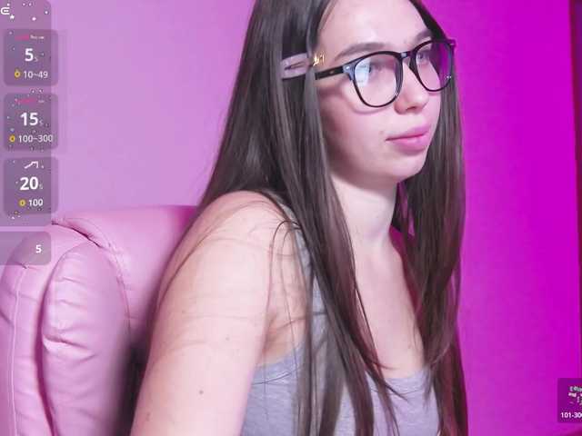 ArianaHotAriana