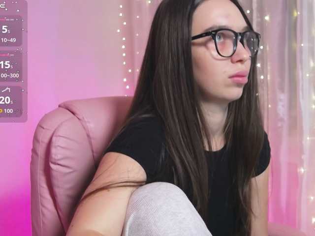 ArianaHotAriana live cam on BongaCams