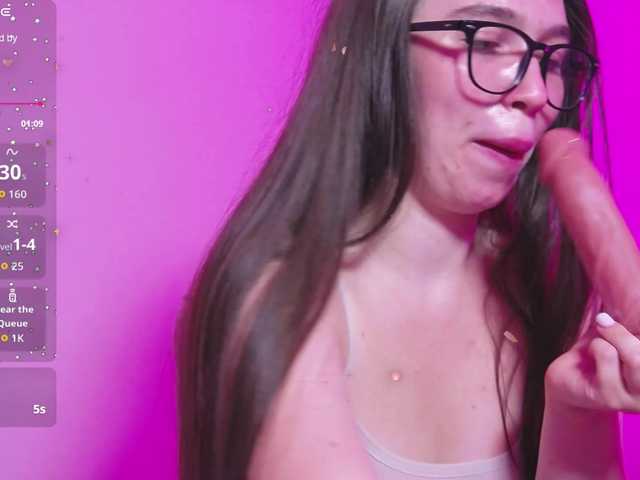 ArianaHotAriana live cam on BongaCams