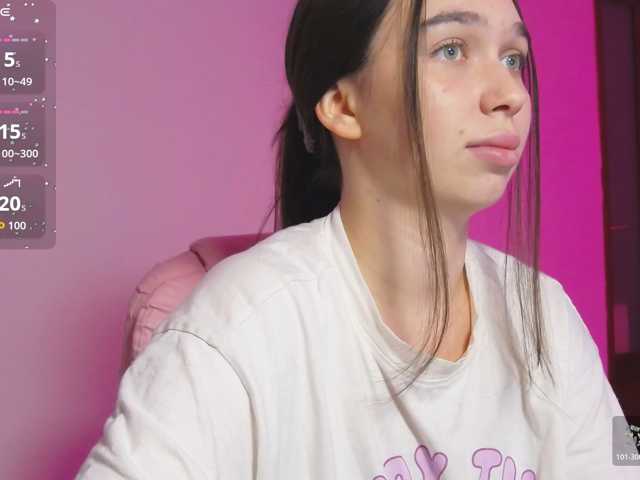 ArianaHotAriana live cam on BongaCams
